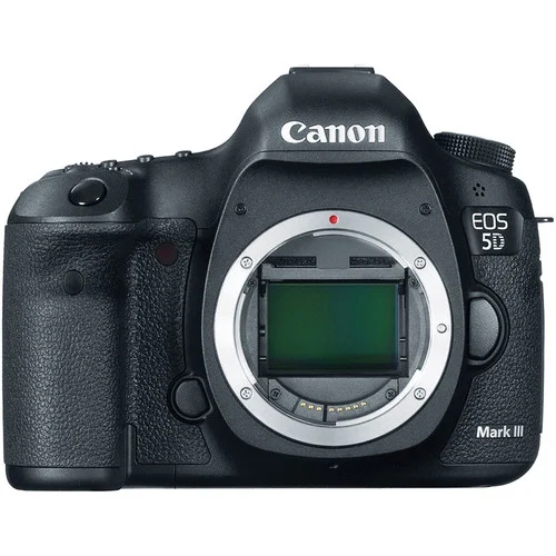 Canon EOS 5D Mark III DSLR Camera with 24-105mm Lens - Image 4